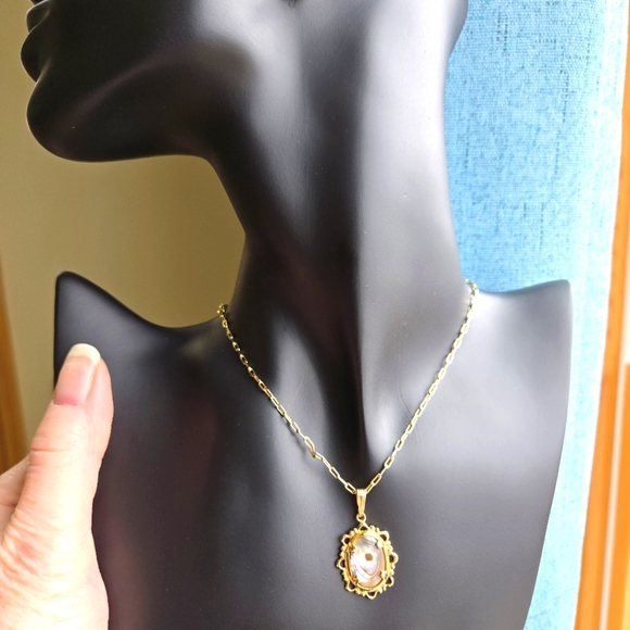 Vintage Abalone 14k Gold Necklace & Pierced Earrings - Picture 12 of 16